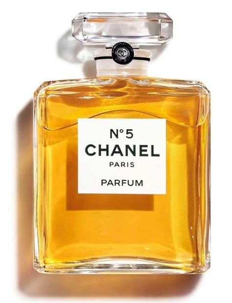 chanel n5 è un profumo francese|Chanel n°5: storia del profumo francese .